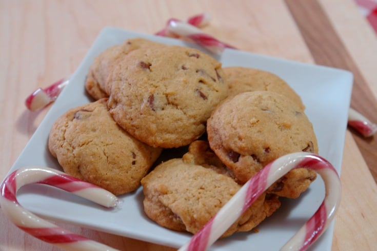 Need an easy and delicious cookie recipe? Try these peppermint chocolate chip cookies.