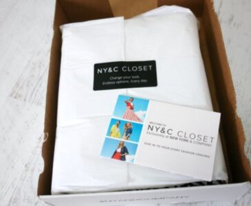 New York & Company box